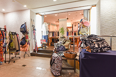 ブティック　寓